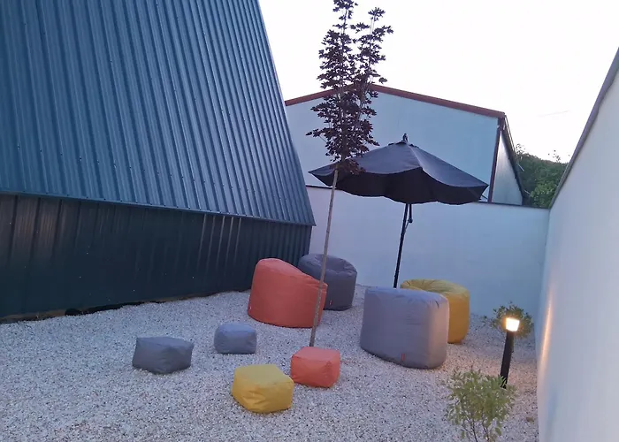 Villa Wooden Cardinals *