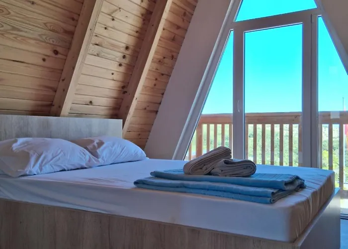 Villa Wooden Cardinals Szkopje